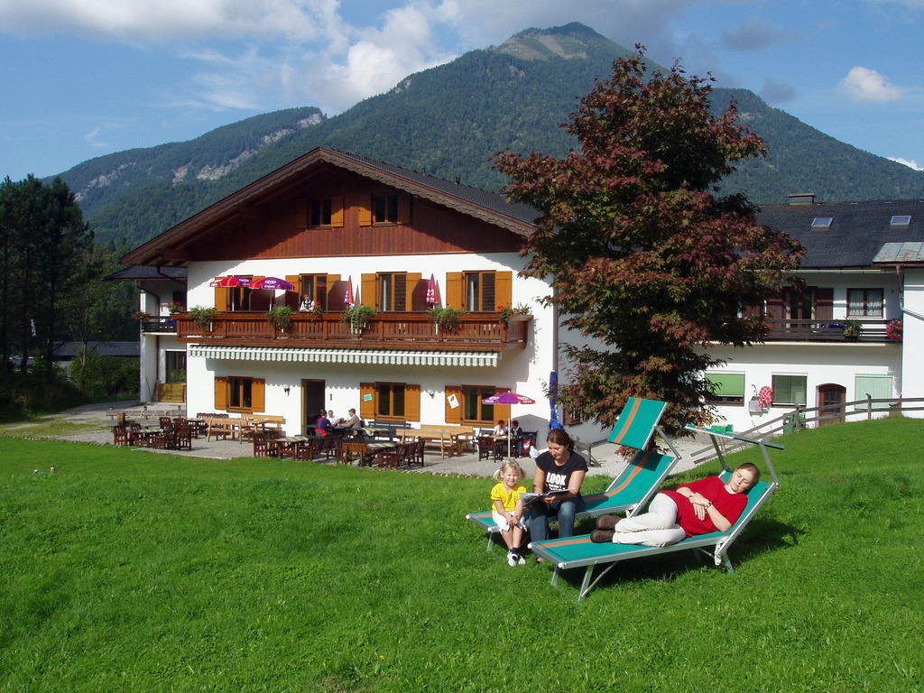 Hotel Garni Pension Zur Wacht Strobl Buitenkant foto
